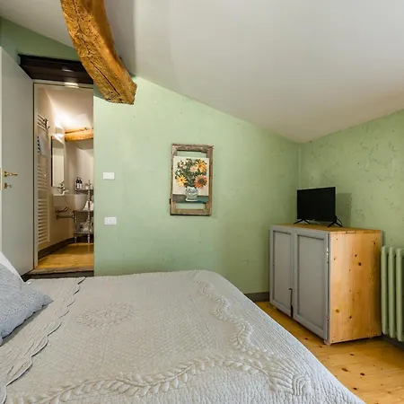 住宿加早餐酒店 敏西奥庭院住宿加早餐旅馆 蒙赞巴诺